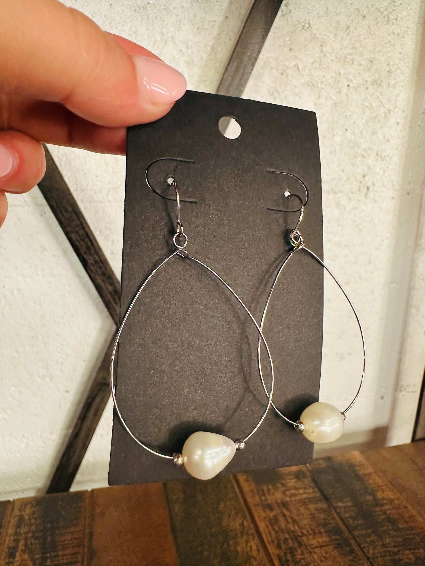 Silver Freshwater Pearl Minimalist Oval Earrings