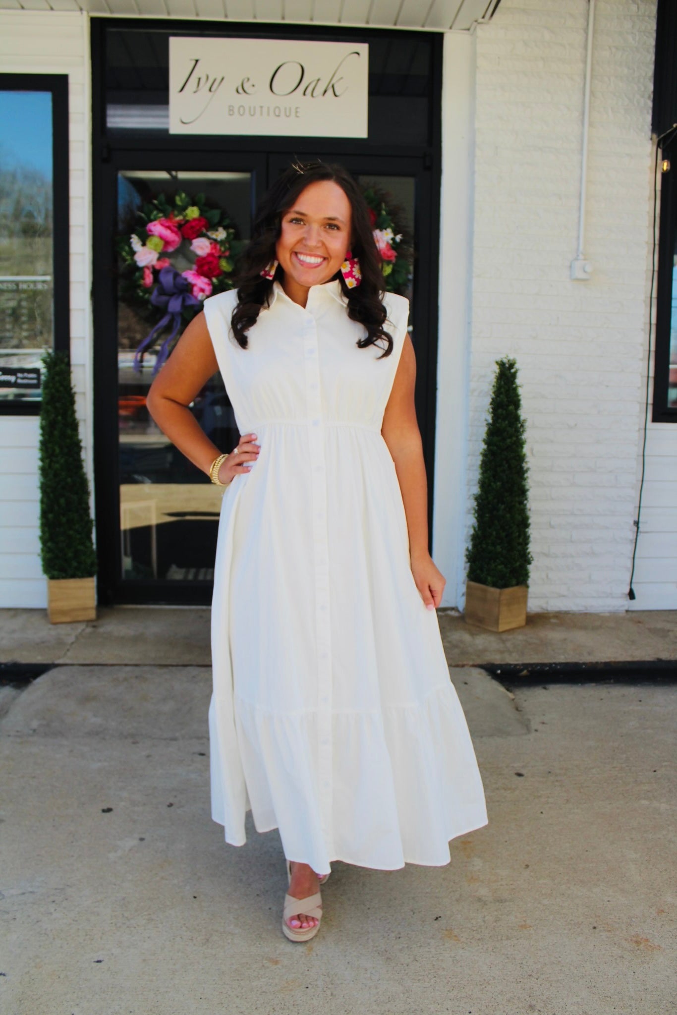 The Lynn White Sleeveless Midi Dress