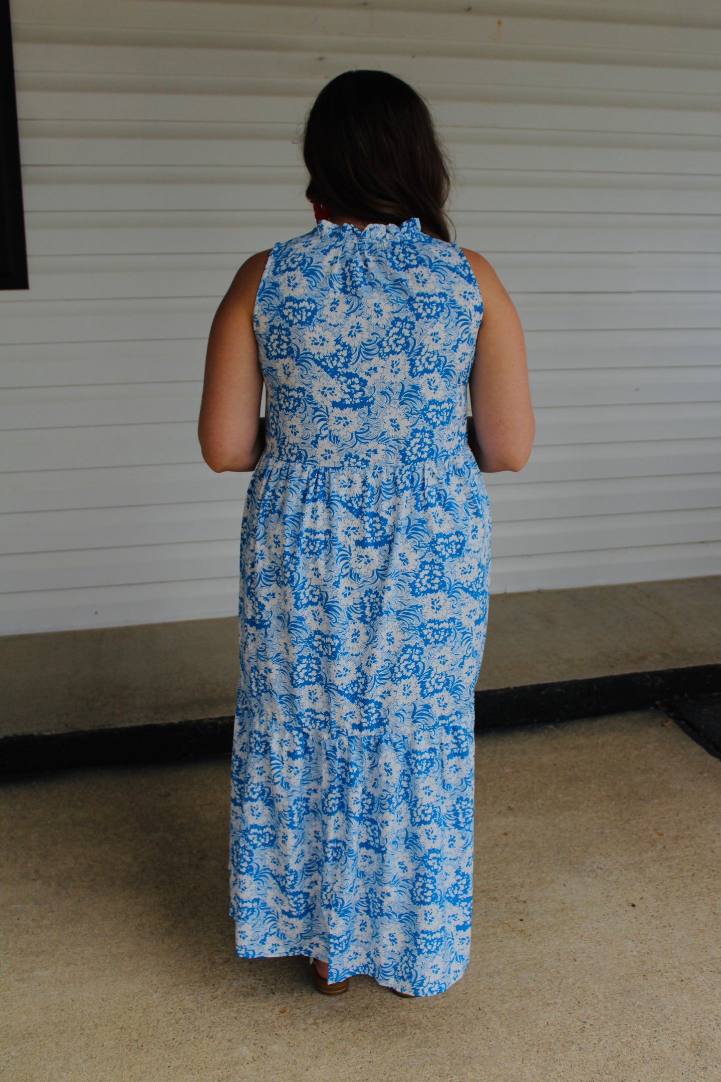 The Leia Blue Floral Print Midi Dress