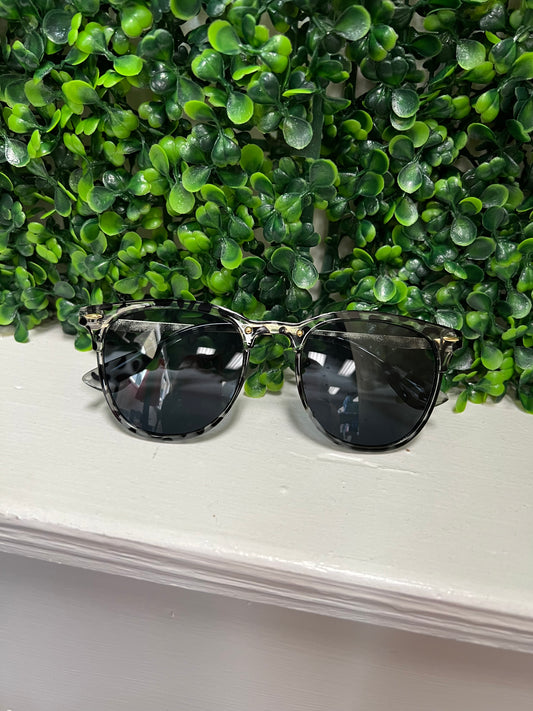 Grey Leopard Print Sunglasses